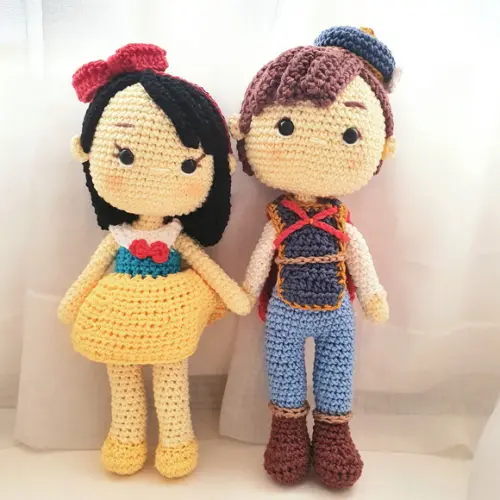 Branca de Neve e Seu Principe Amigurumi