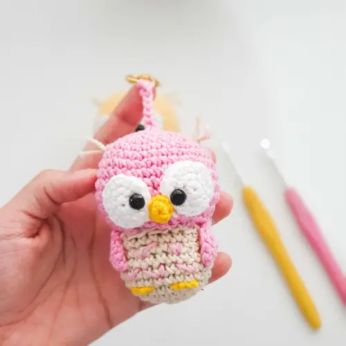 Chaveiro Coruja Amigurumi