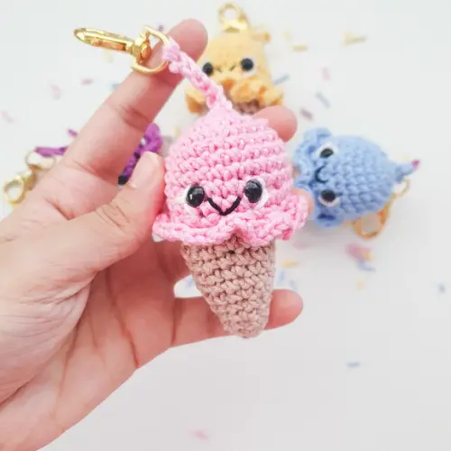 Chaveiro Sorvete Amigurumi
