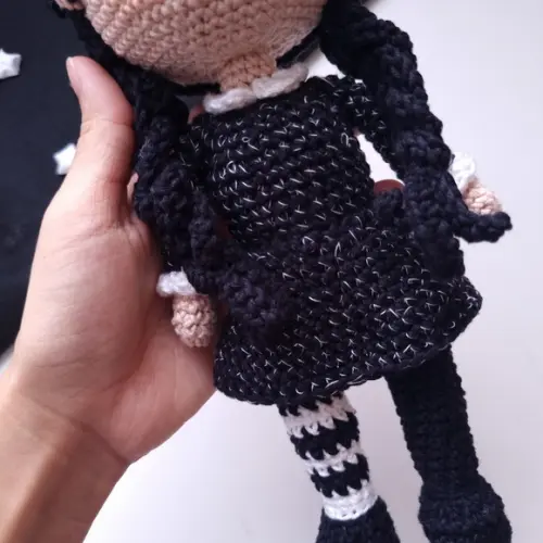 Wandinha Amigurumi
