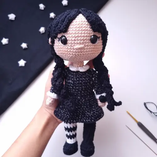 Wandinha Amigurumi