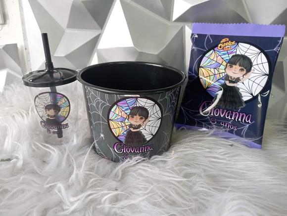 Kit Cinema Wandinha Cute