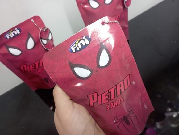 Saquinho Zip Lock com Balas Fini Homem Aranha