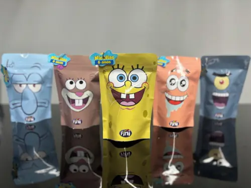 45 Saquinho Zip Lock com Balas Fini