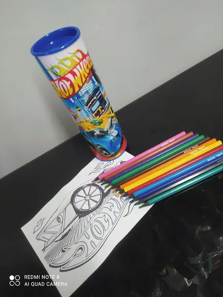 Tubolata com Kit para Colorir Hotwheels