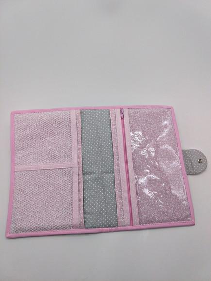 Kit Trocador e Porta Caderneta de Vacinas