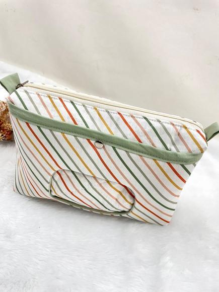 Necessaire Porta Fraldas e Lenço Umedecido