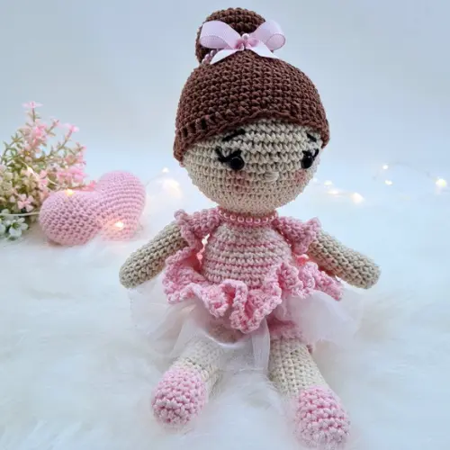 Boneca Bailarina Amigurumi