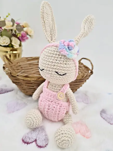 Coelhinha Amigurumi