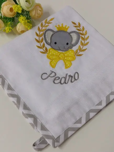 Fraldinha de Boca com Prendedor de Chupeta