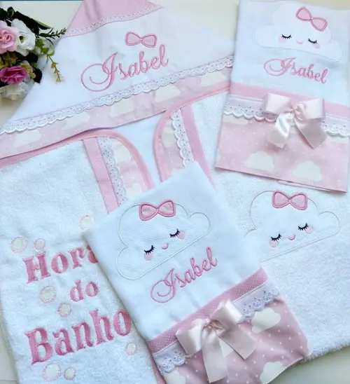 Kit Toalha de Banho Felpuda com Capuz + Fraldinhas de Boca