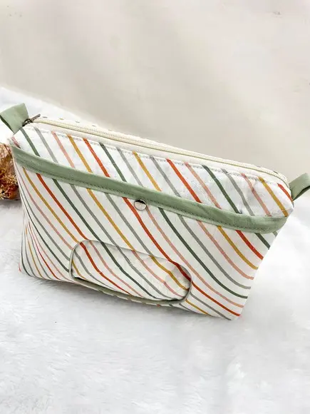 Necessaire Porta Fraldas e Lenço Umedecido