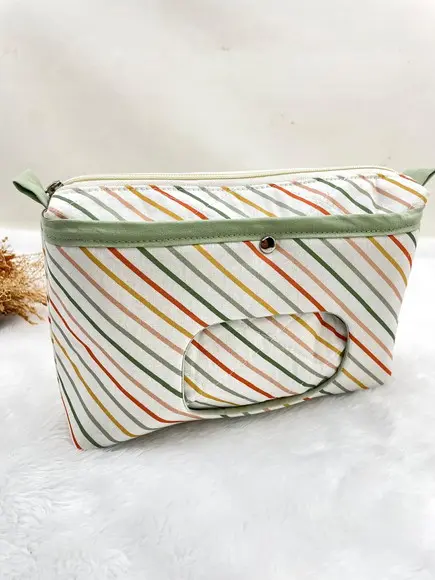 Necessaire Porta Fraldas e Lenço Umedecido