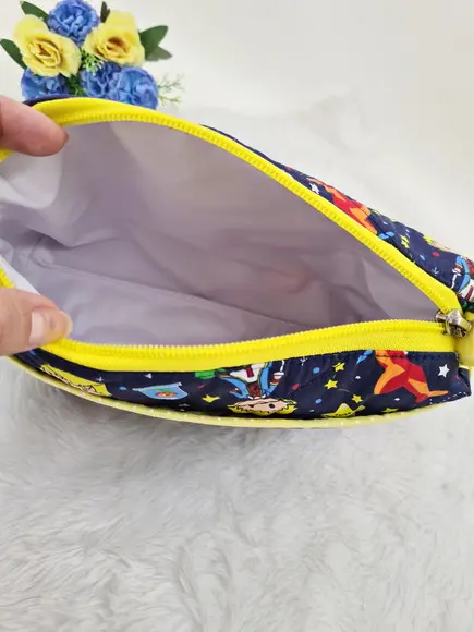 Necessaire Porta Fraldas e Lenço Umedecido