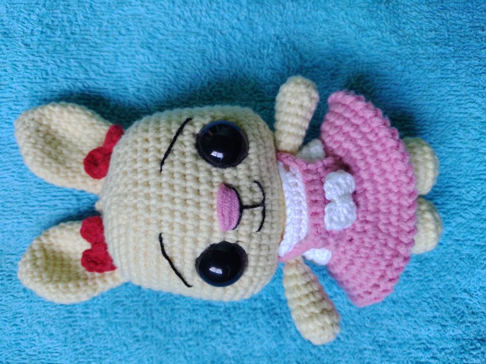 Coelhinha Lola de Crochê Amigurumi - Feita à Mão