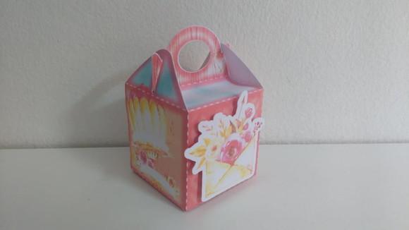 Arquivo Caixa Silhouette Balão Menina