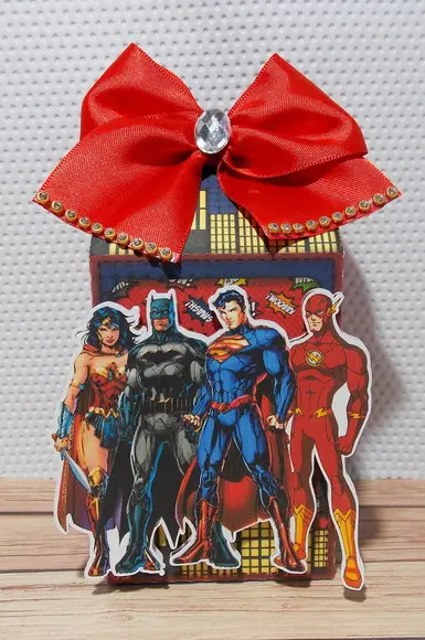 Arquivo Caixa Silhouette Festa em Casa Liga da Justiça