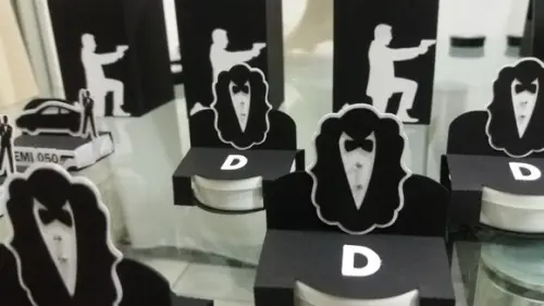 Arquivo Digital Silhouette 007 James Bond Festa em Casa