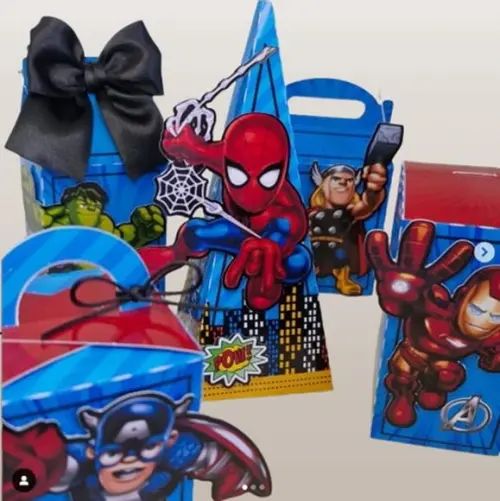 Vingadores Arquivo de Corte Studio