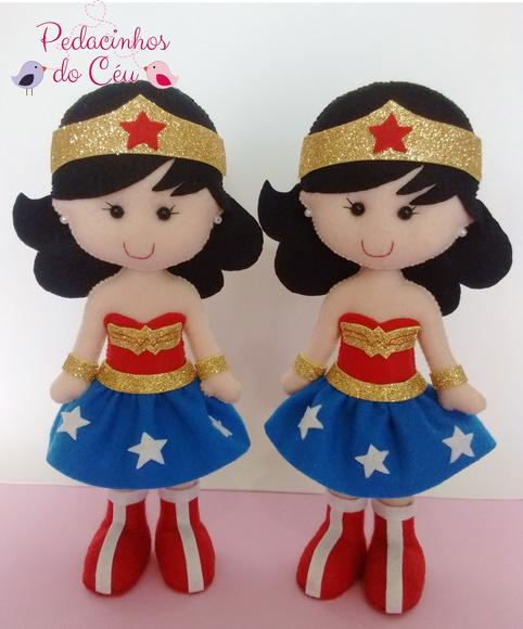 Boneca mulher maravilha