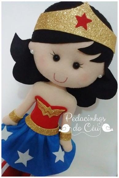 Boneca Mulher Maravilha 2