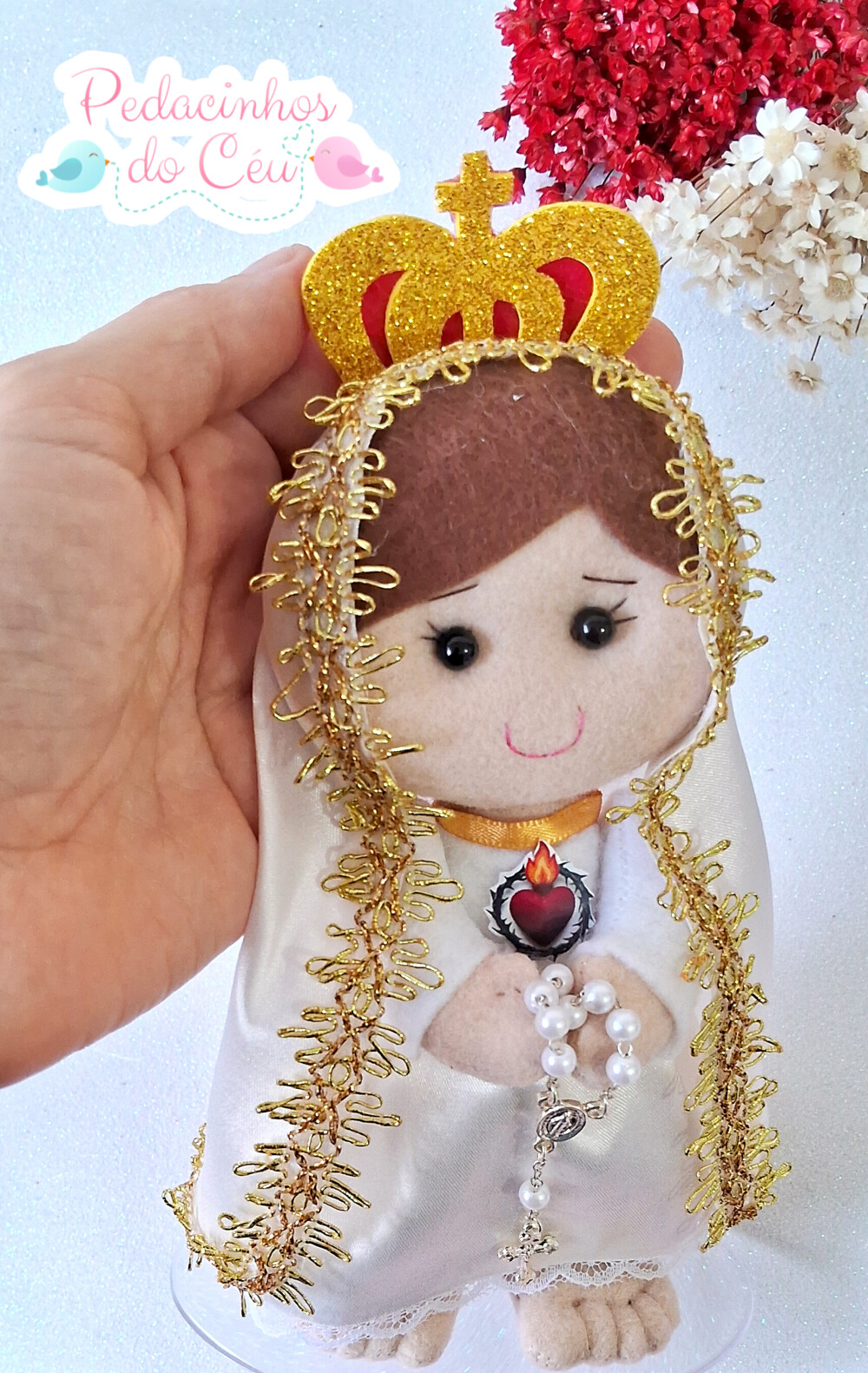 Boneca santinha em feltro