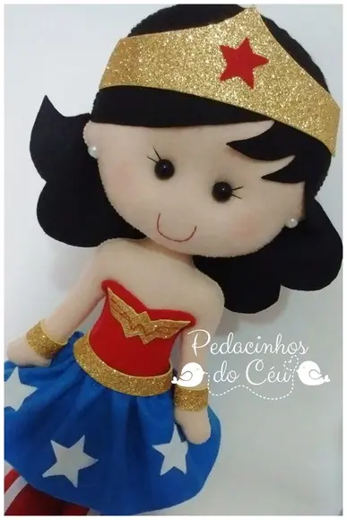 Boneca Mulher Maravilha 2