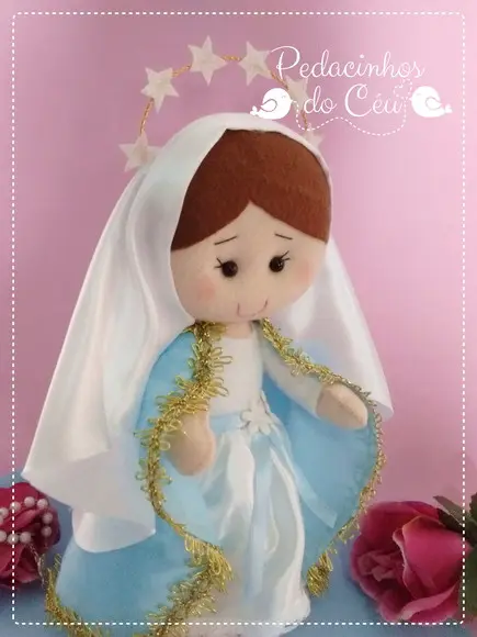 Boneca Nossa Senhora das Graças