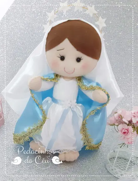 Boneca Nossa Senhora das Graças