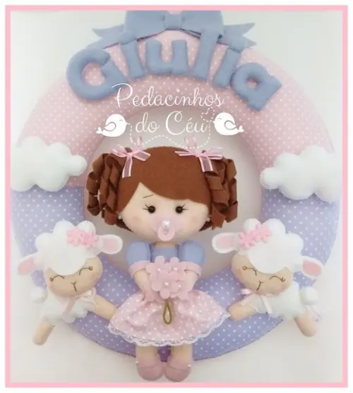 Guirlanda Maternidade boneca e ovelhinhas