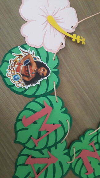 Kit 6 Bandeirolas + 2 Laterais Moana Varal Nome