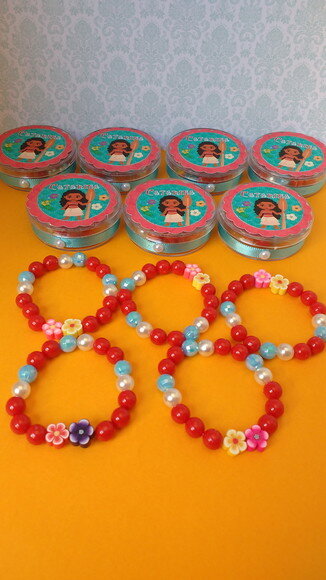 20 Lembrancinha Moana e Maui Pulseira + Caixinha
