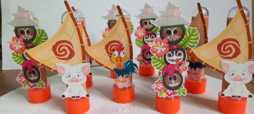 Kit 20 Itens Tubete e Latinha com Aplique Tag Moana