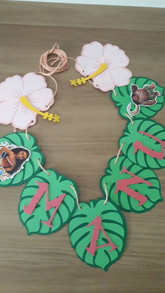 Kit 6 Bandeirolas + 2 Laterais Moana Varal Nome