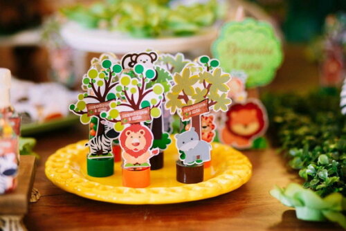 Tubete ou garrafinha Safari animais da floresta selva