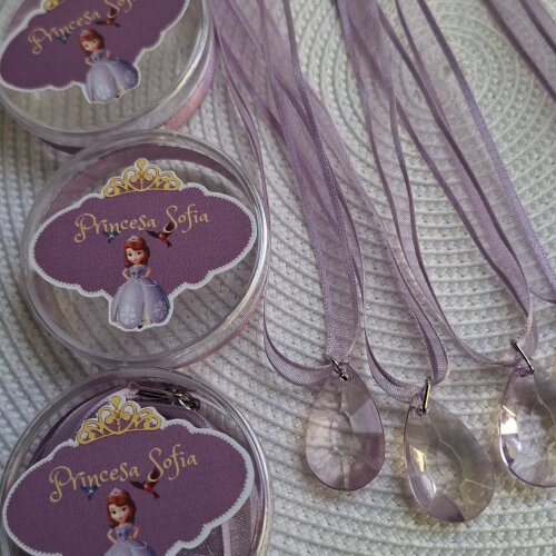 Colar Princesa Sofia lembrancinha amuleto