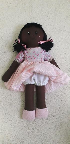 Boneca de pano Negra