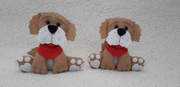 Cachorro em feltro