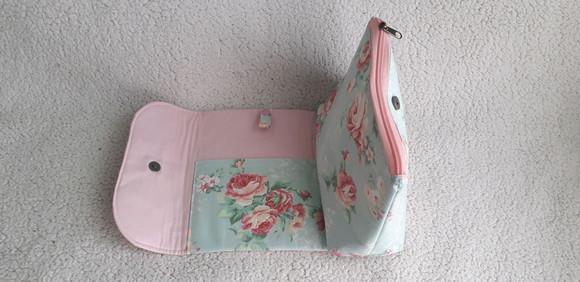 Necessaire porta estetoscópio e aparelho de medir pressão