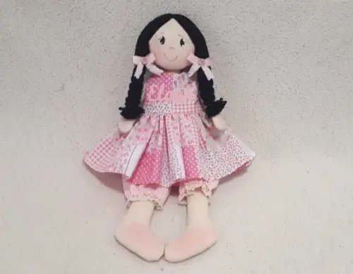 Boneca de Pano Carinho