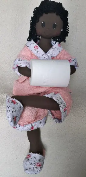 Boneca porta papel higiênico - Negra