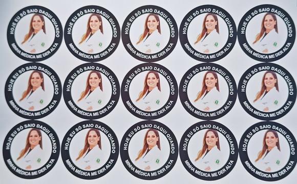 Adesivo para Formatura Medicina - 5x5cm - Kit 60 Unidades