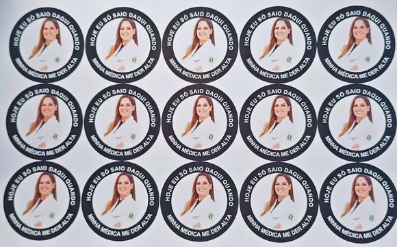 Adesivo para Formatura Medicina - 5x5cm - Kit 100 Unidades