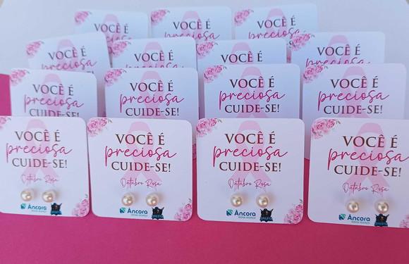 Brinco Pérola Brinde Outubro Rosa
