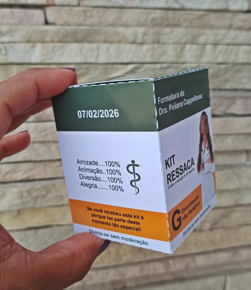Caixa Kit Ressaca Formatura Medicina c/ Foto