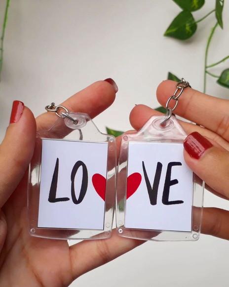Par de Chaveiros Love