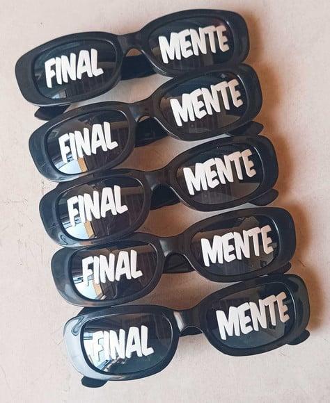 10 Óculos Personalizados Formatura Medicina