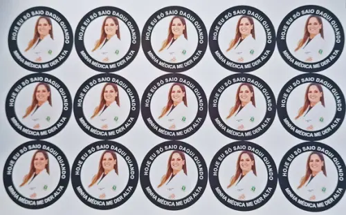 Adesivo para Formatura Medicina - 5x5cm