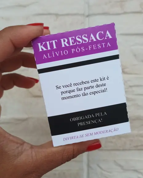 Caixinha p/ Kit Ressaca Formatura Letras