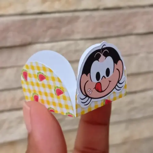 Forminha para Doces Personalizada Magali - 25 Unidades